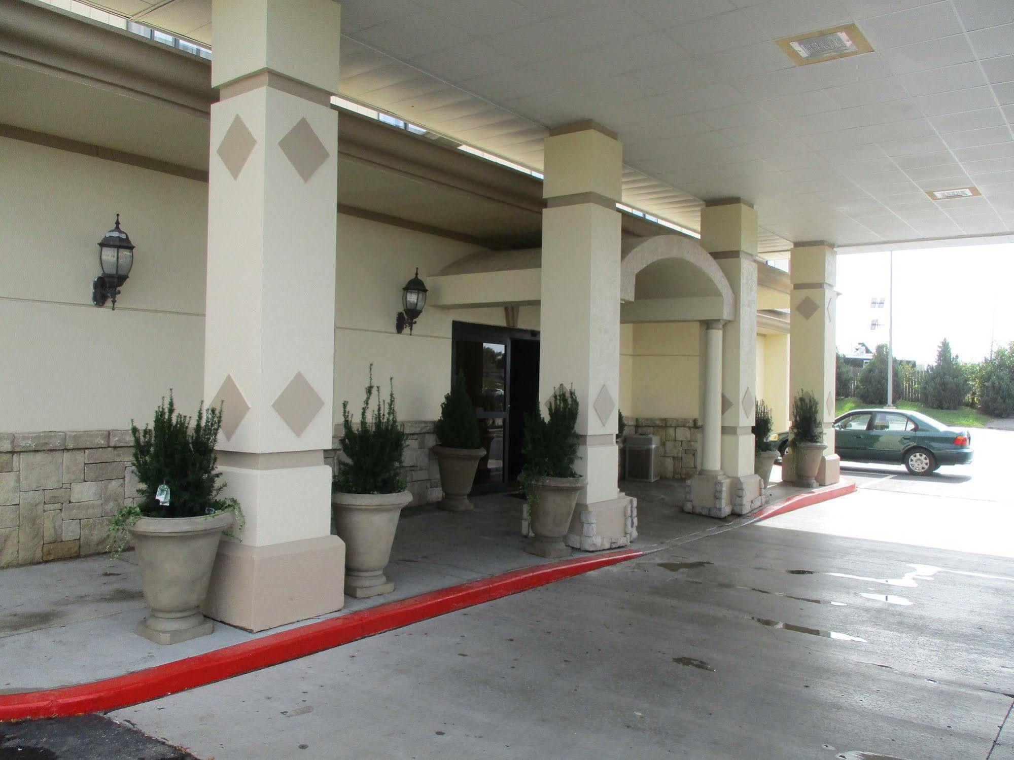 Best Host Inn Plaza Kansas City Eksteriør bilde